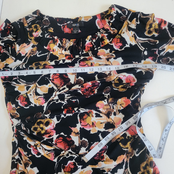 Floral Stretchy 3/4 Sleeve Top Petite L - Picture 6 of 7